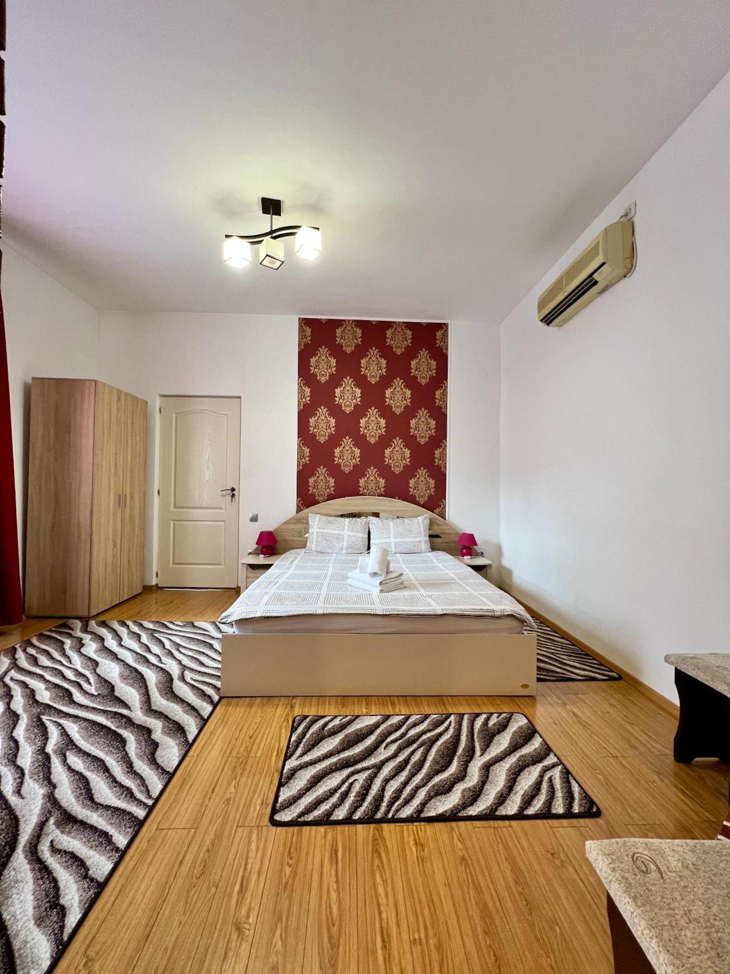Ferienwohnung Vio'S Getaway Hermannstadt Exterior foto